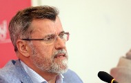 Novinarski deo Stalne radne grupe za bezbednost novinara osuđuje izjavu predsednika Aleksandra Vučića kojom se targetira Veran Matić Novinarski deo Stalne radne grupe za bezbednost novinara osuđuje izjavu predsednika Aleksandra Vučića kojom se targetira Veran Matić